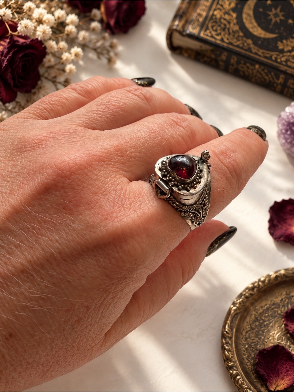 Sterling Silver Garnet Poison Ring Secret Compartment Size 10